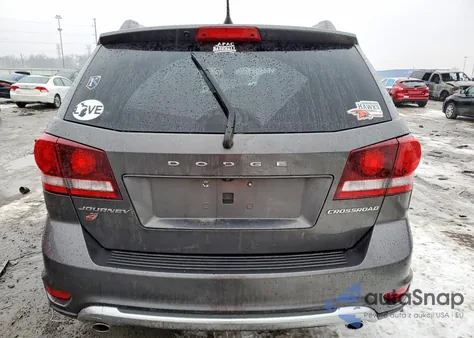 2018 Dodge Journey Crossroad z USA, uszkodzony, nr VIN 3C4PDDGG9JT449601